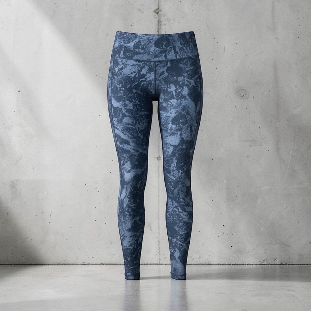 Lolë, High Rise Yoga Leggings, Gray Black Print, Size S